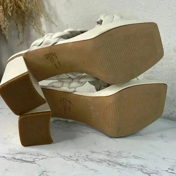 Anne Klein Shoes Nib Anne Klein Akaiden Sandal
Womens Size 9.5M - Picture 6 of 14
